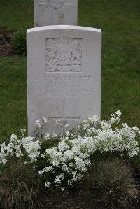 Nine Elms British Cemetery - Taylor, John